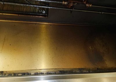 Expoline back of kitchen stove dirty
