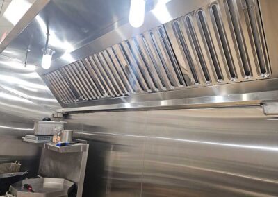 Expoline Cleaning clean range hood and stainless backsplash